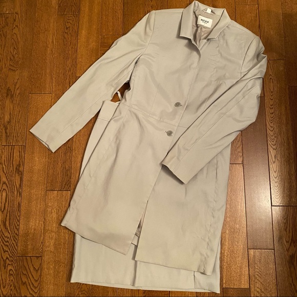 Long jacket & skirt set - Picture 1 of 10